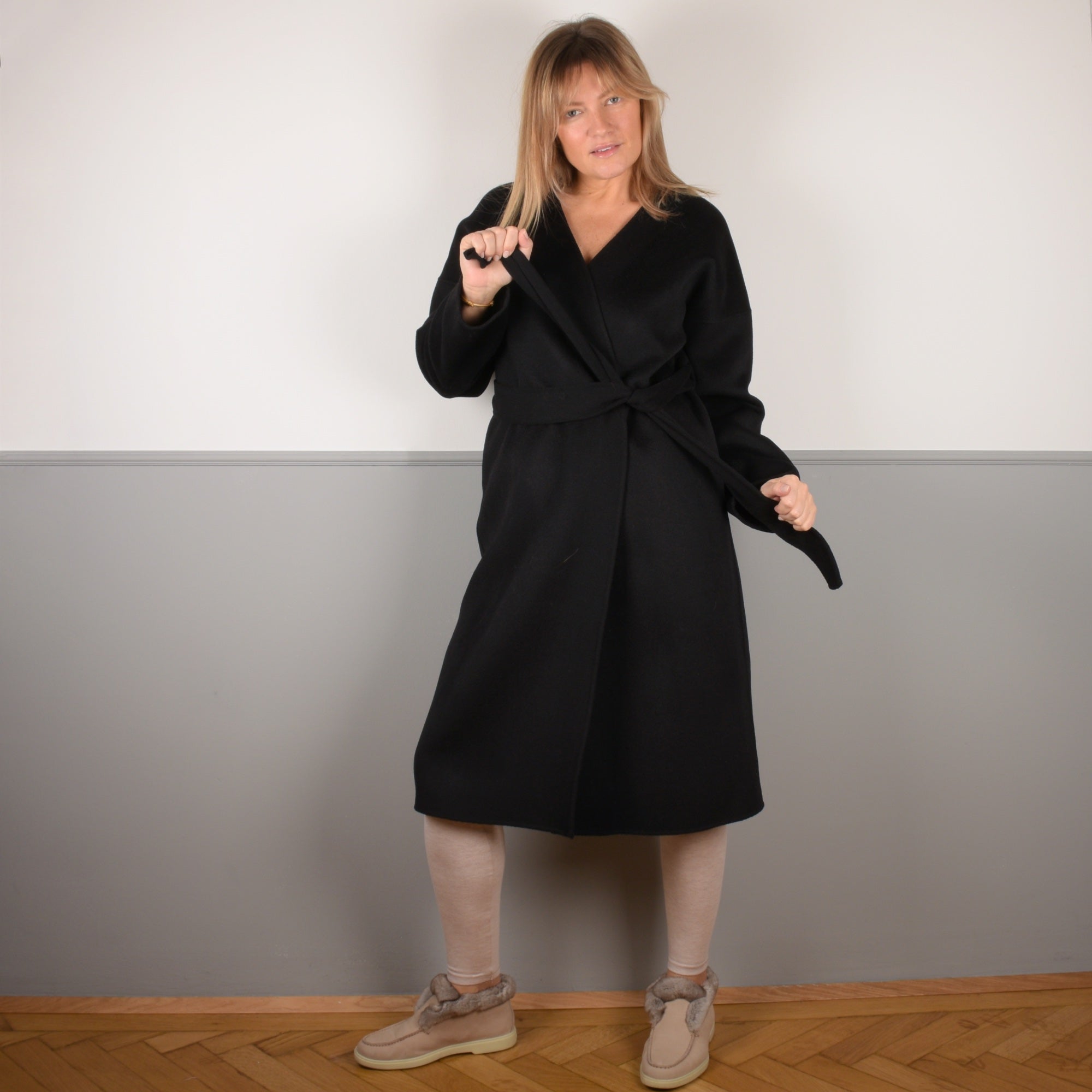 Black coat with belt organic cashmere