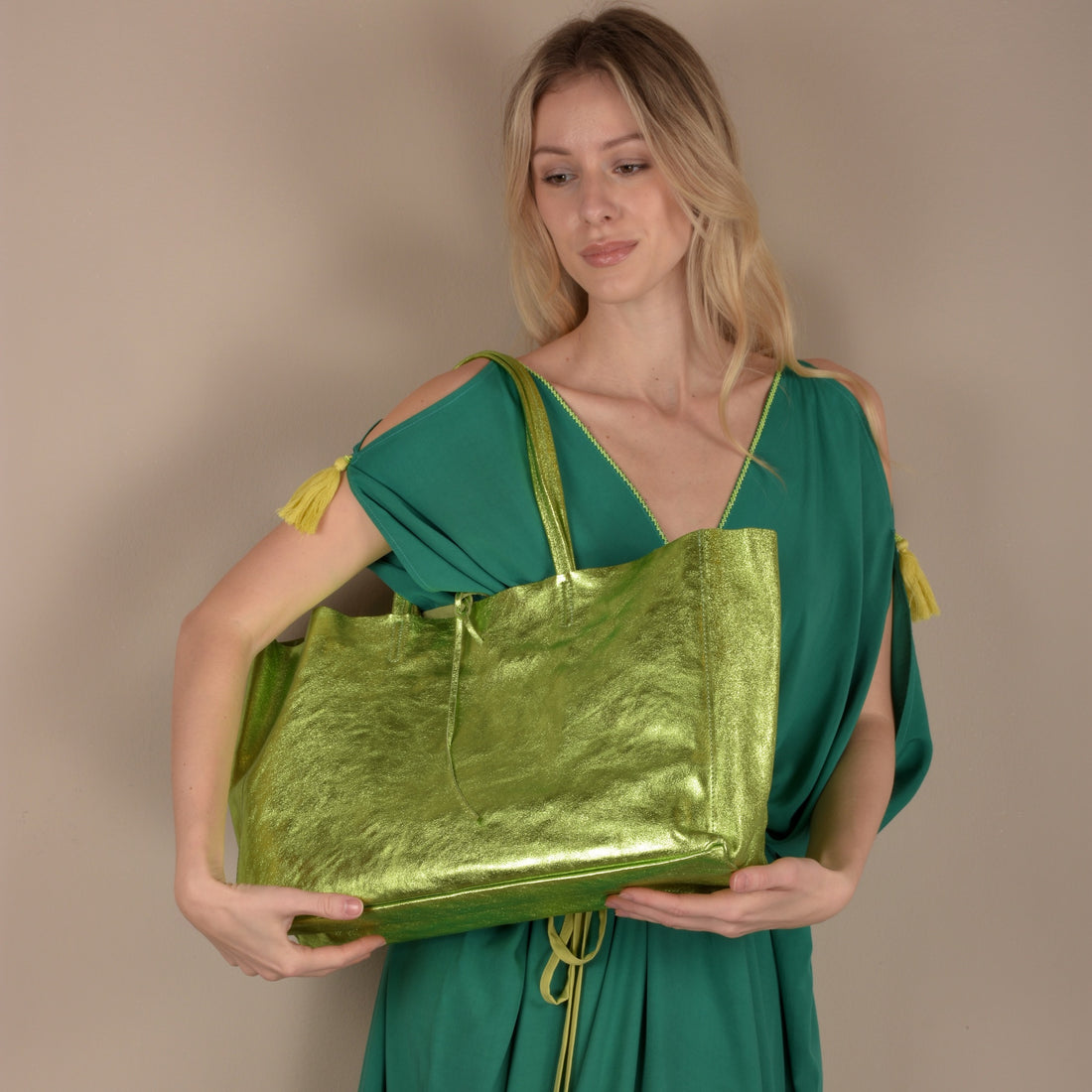 Metal look green shopper bag